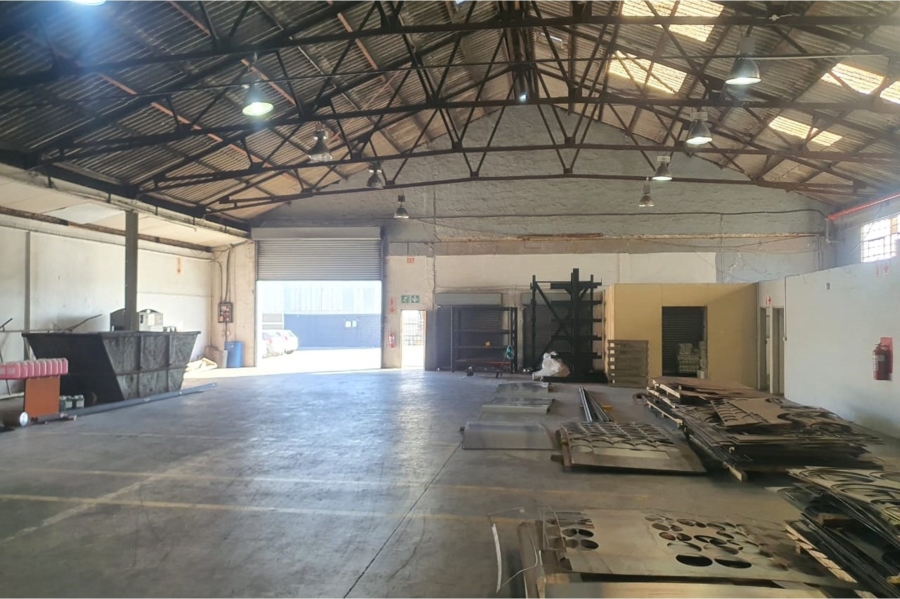 To Let commercial Property for Rent in Deal Party Eastern Cape
